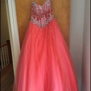 Prom dress